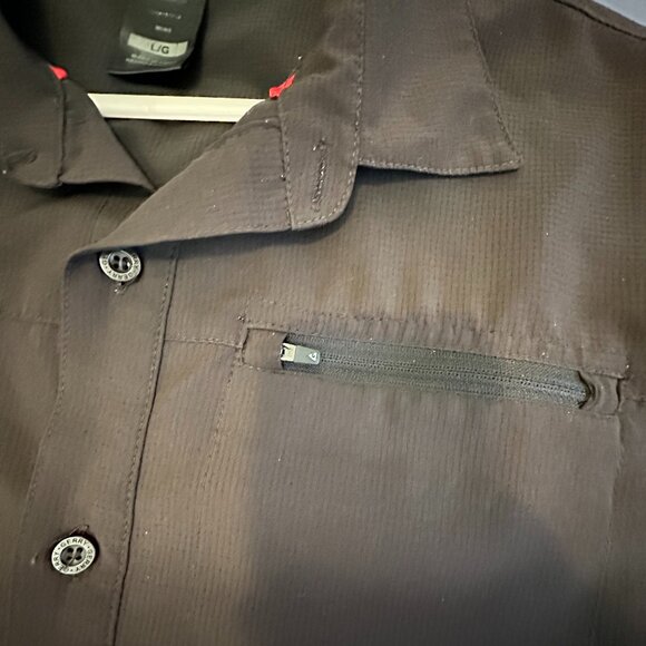 Gerry Men's Black Short Sleeve Button Up Shirt With Zipper Pocket Sz L - Picture 6 of 9